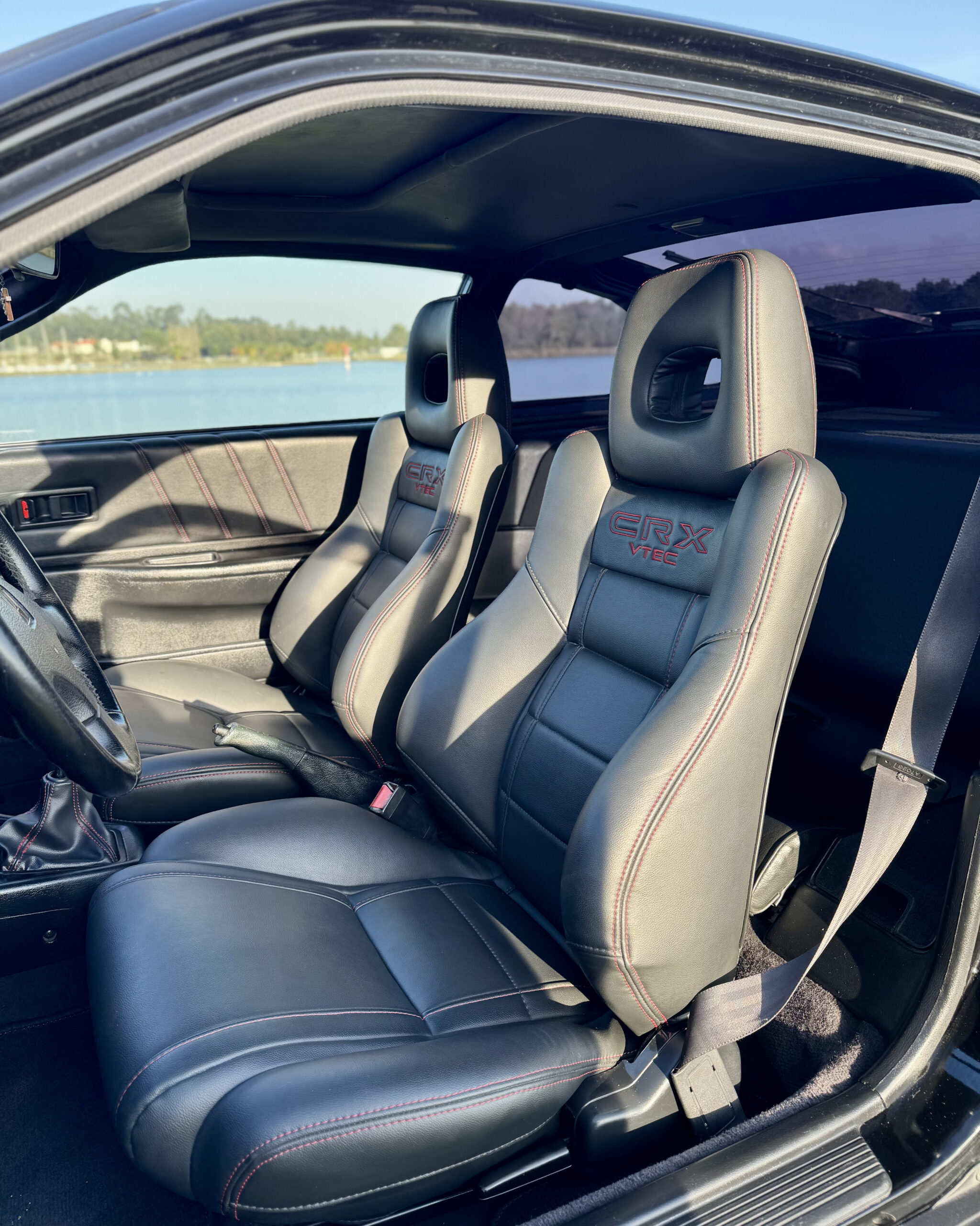 
								Honda CRX i-VT completo									