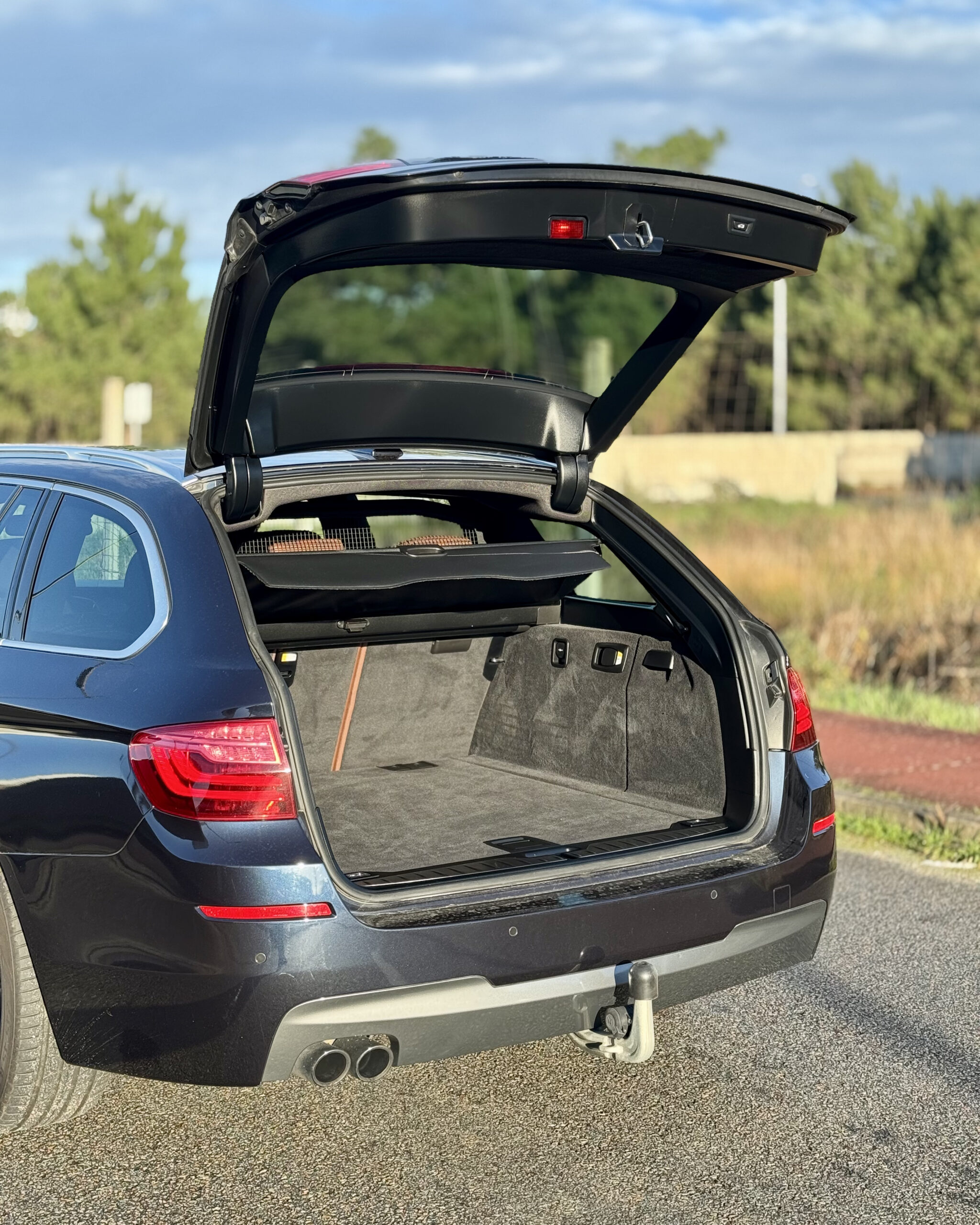 
								BMW 525d Touring Pack M completo									