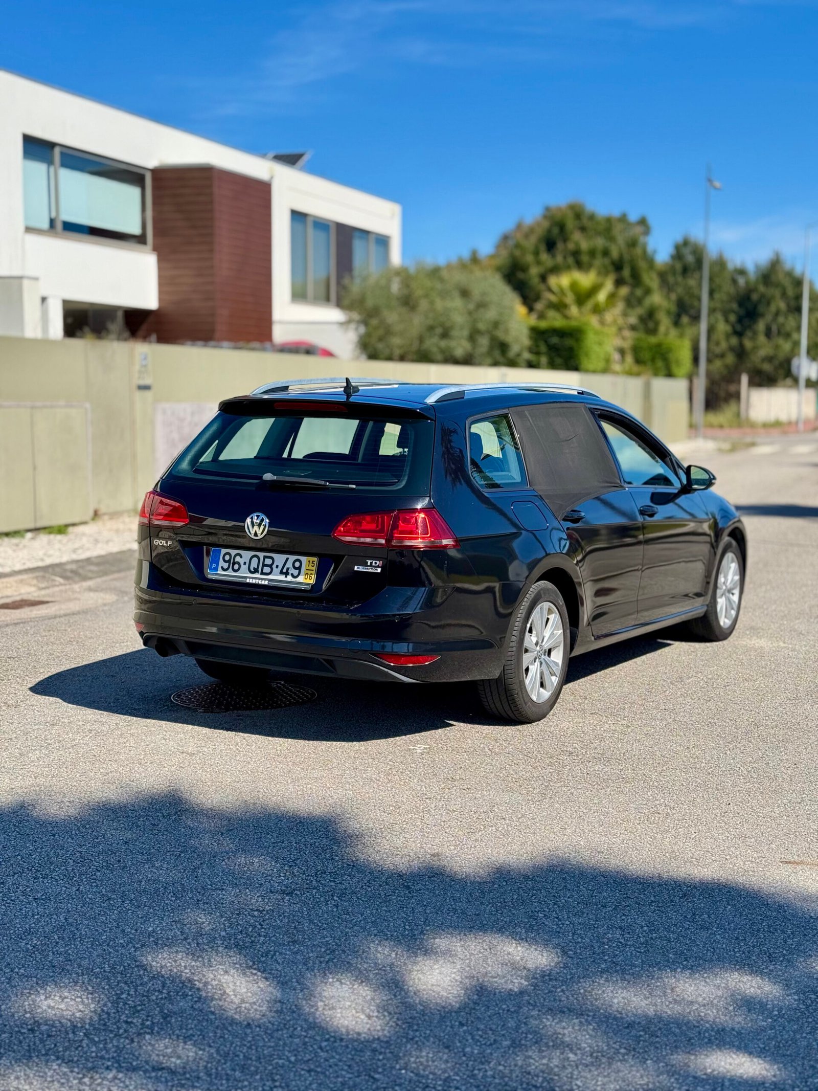 
								Golf 7 Variant Confortline completo									