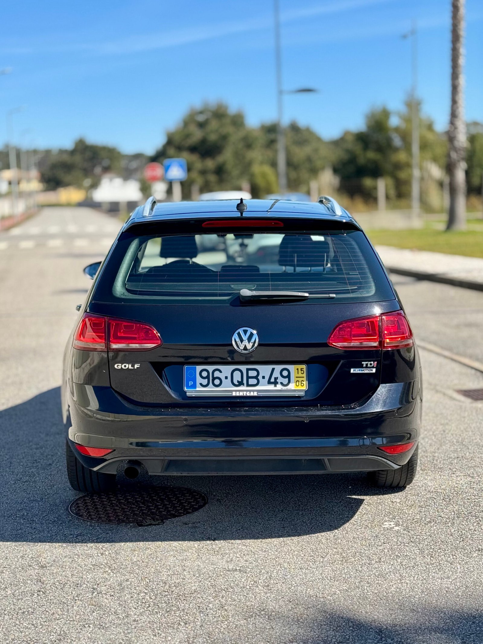 
								Golf 7 Variant Confortline completo									
