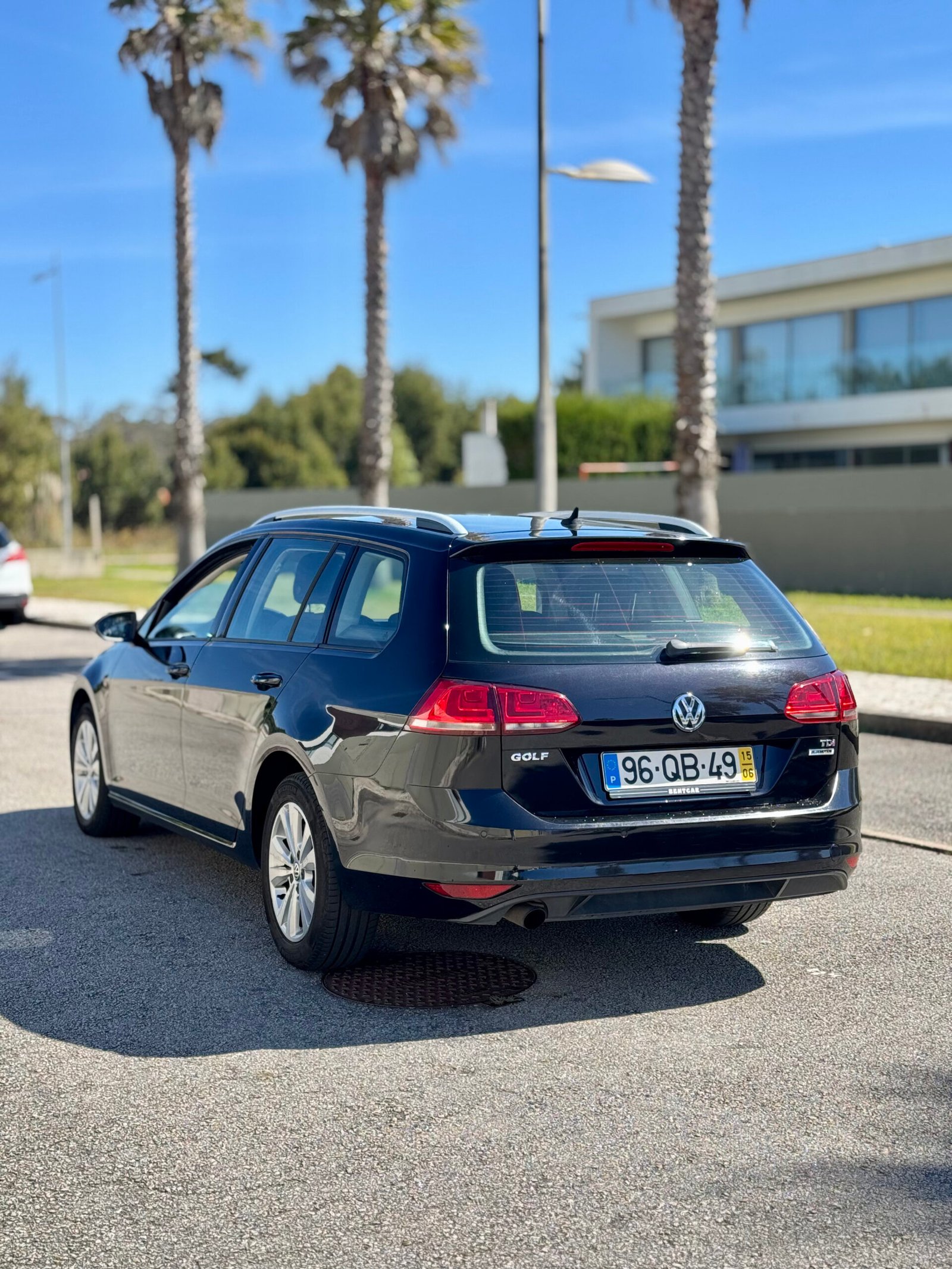 
								Golf 7 Variant Confortline completo									
