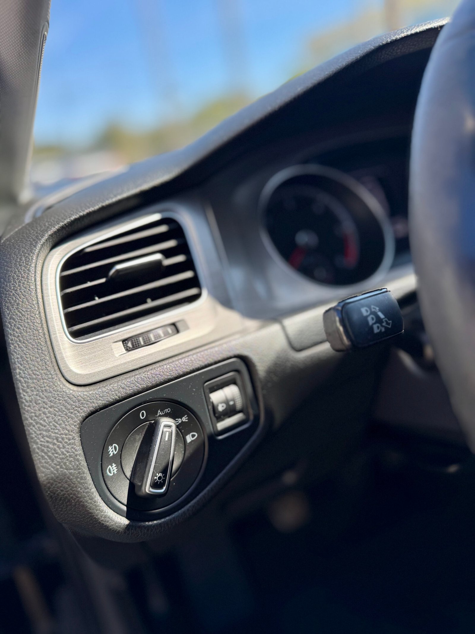 
								Golf 7 Variant Confortline completo									