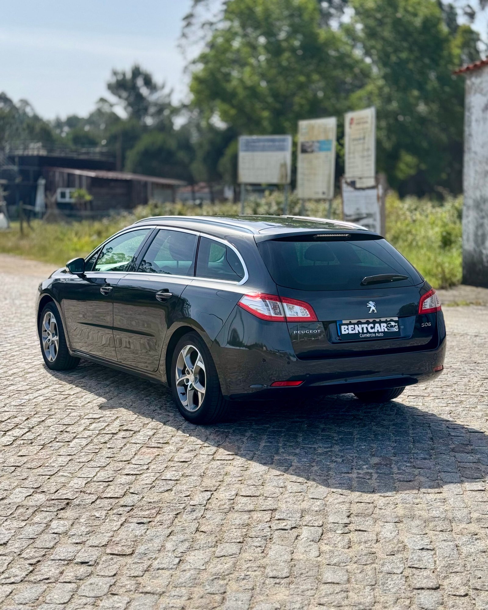 
								Peugeot 508 SW completo									