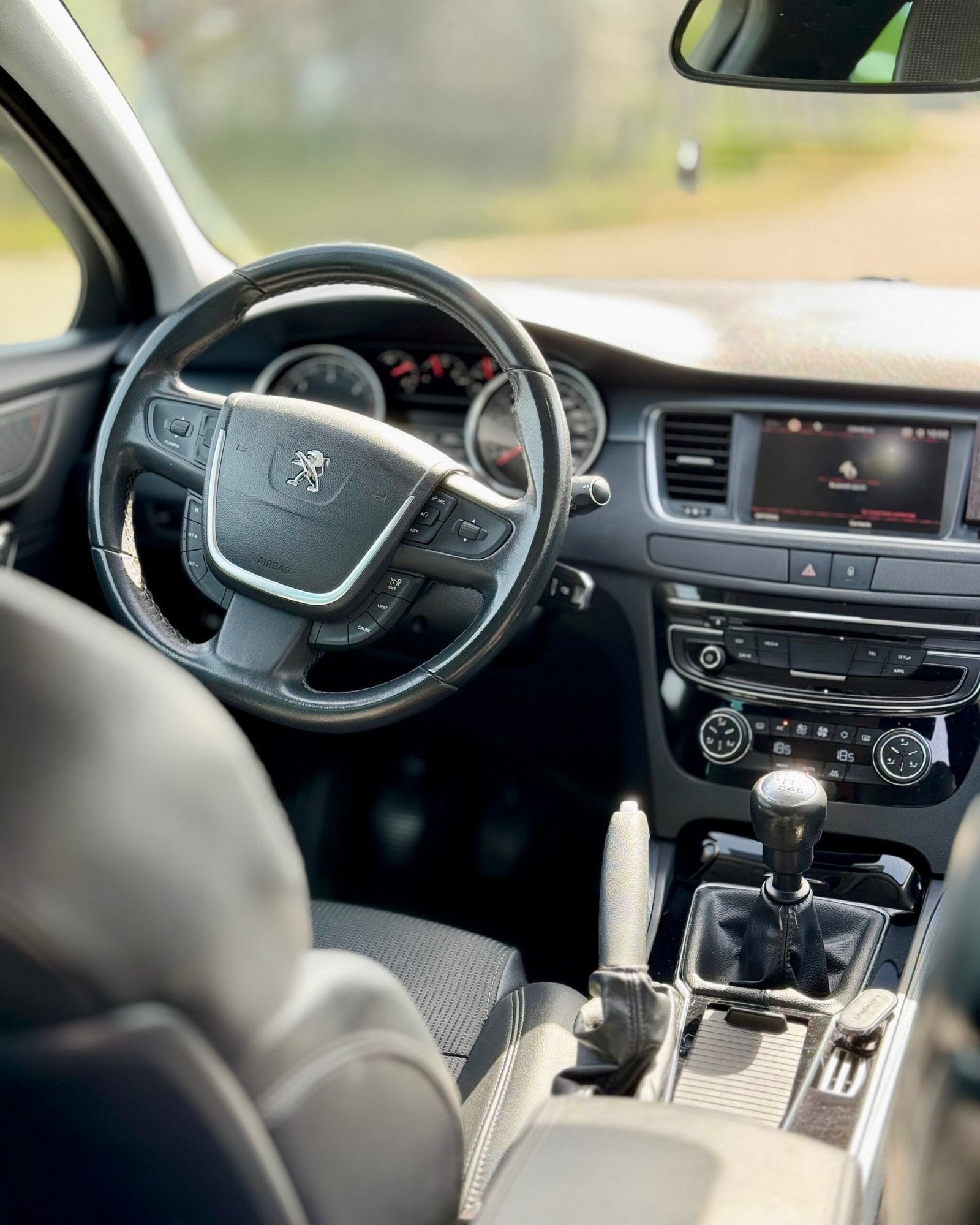 
								Peugeot 508 SW completo									